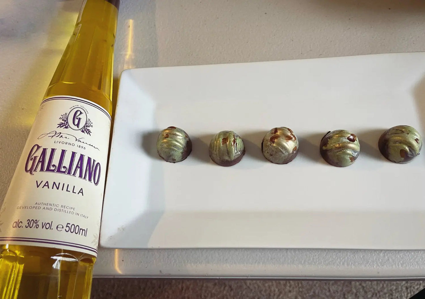 54% Belgian Dark Chocolate Bonbon with ganache of vanilla liqueur