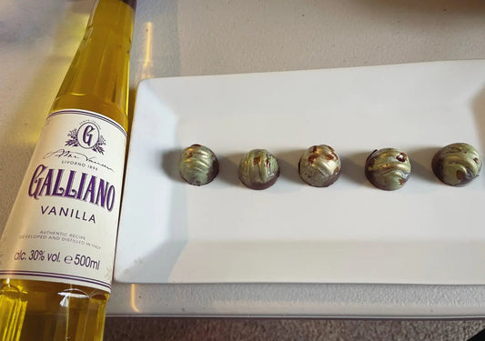 54% Belgian Dark Chocolate Bonbon with ganache of vanilla liqueur