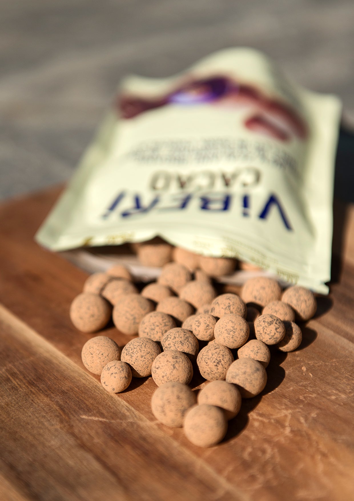 CACAO 70% Organic Dark Chocolate Rolled Blackcurrants 90gm