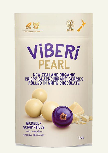 PEARL Organic Chocolate Rolled Blackcurrants 90g